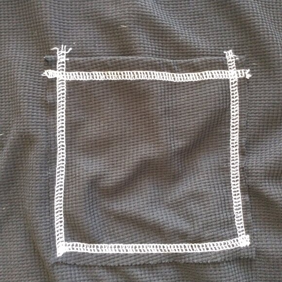 tee - Picture 4 of 5